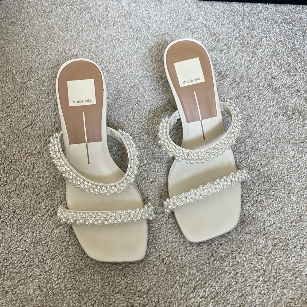 Dolce Vita Noel Heels - Pearl